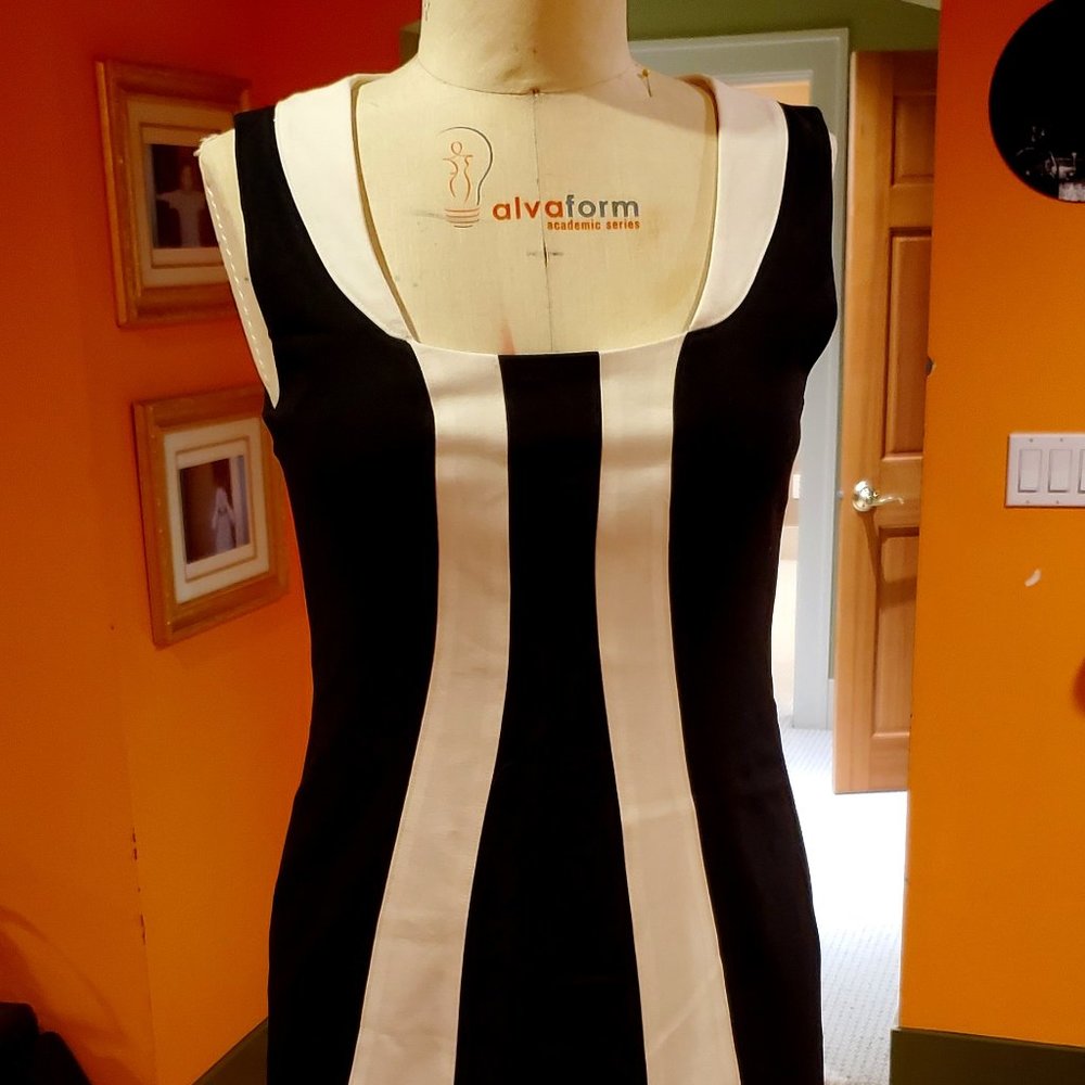 Tinley Road black/white colorblock dress, size M